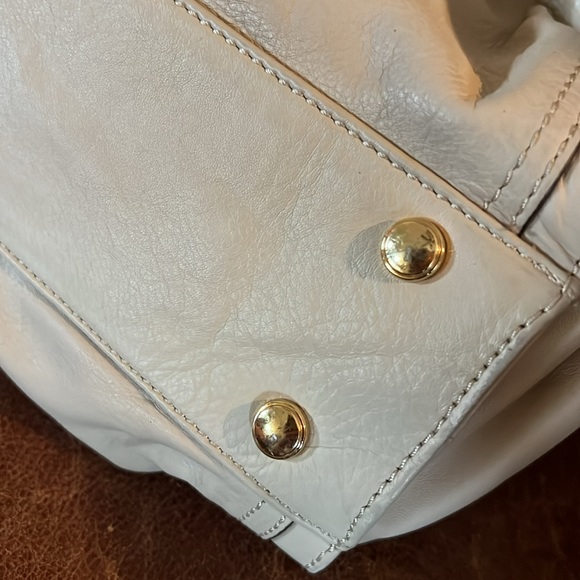 B. Makowsky Italian Full Leather Cream Calf Skin Hand Bag 10 Pockets - Picture 11 of 13